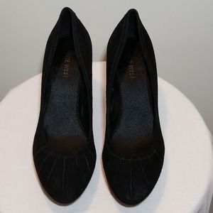 NINE WEST Black Suede 3.5" Heels Size 7.5